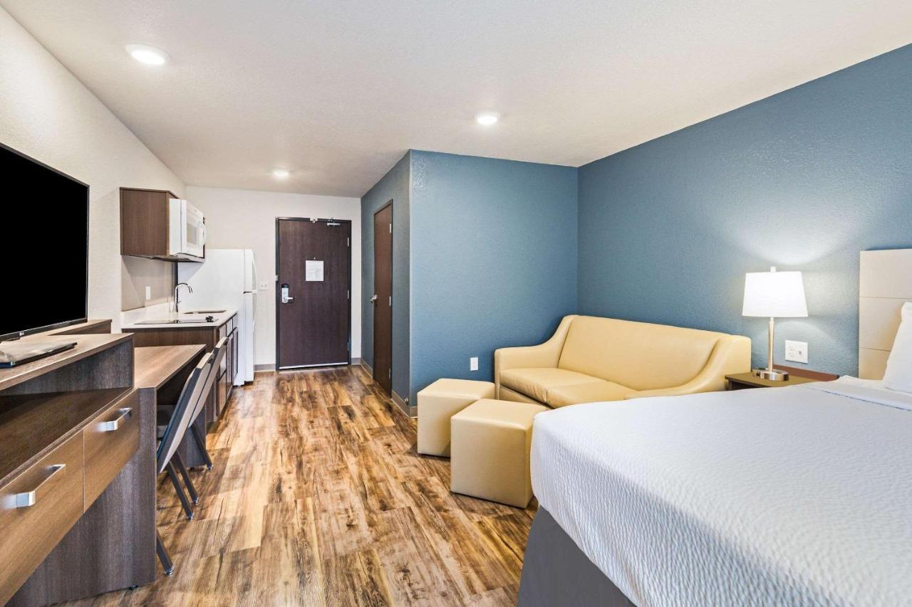 Woodspring Suites Davenport Quad Cities 외부 사진